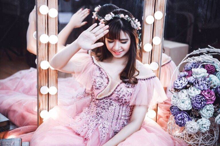 The Art of Mindful Meal Planning: Saving Time and Money while Reducing Food Waste